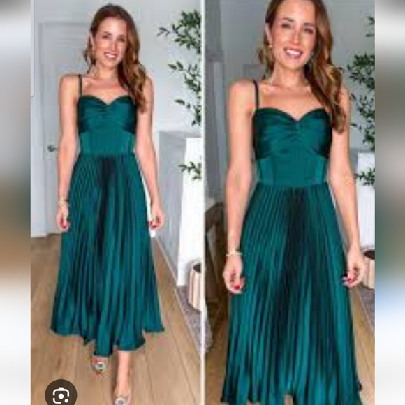 VICI Leanna Strapless Bustier Satin Pleated Maxi Midi Dress.Emerald Green.S NWOT - Picture 3 of 13
